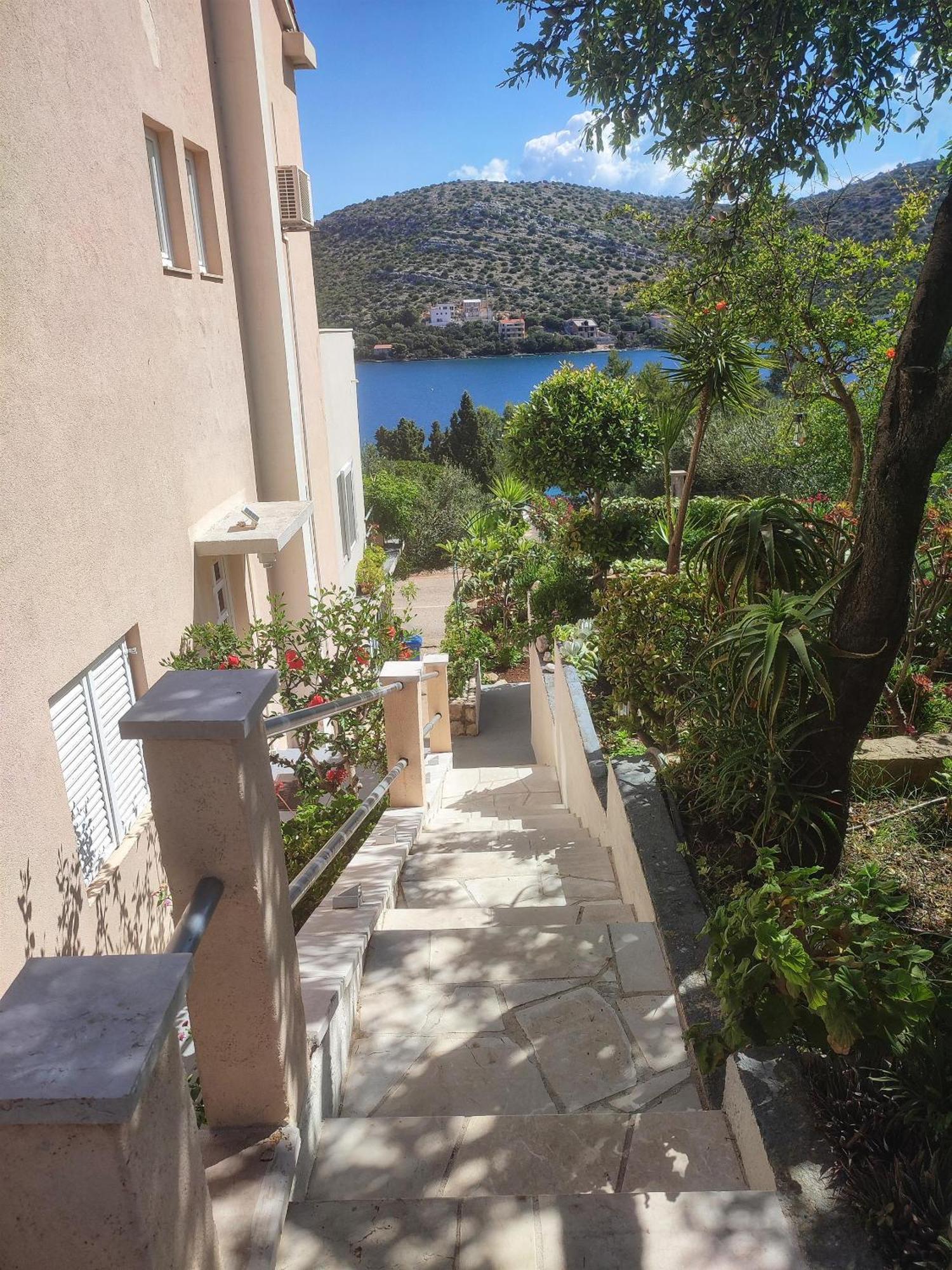 Apartments Vesna Lastovo Extérieur photo