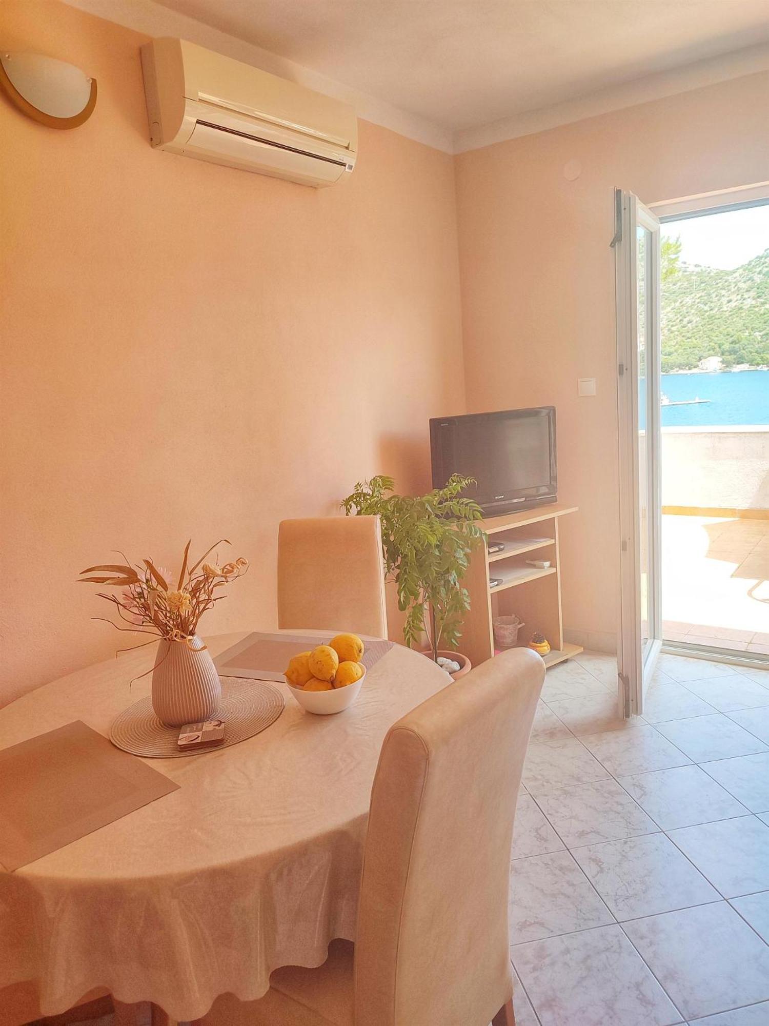 Apartments Vesna Lastovo Extérieur photo